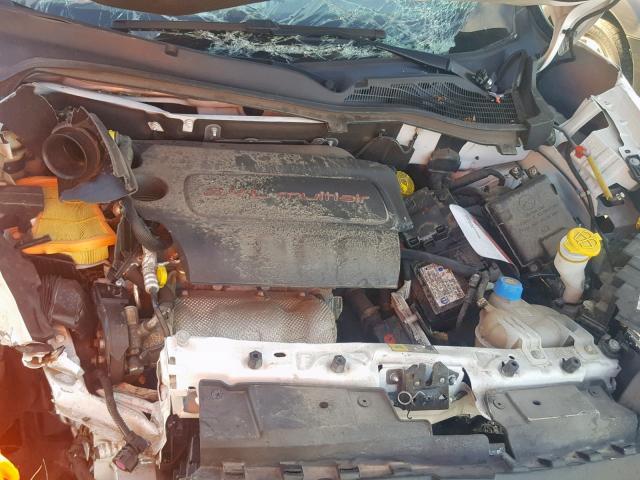 ZFBERFABXH6D45727 - 2017 RAM PROMASTER 白色 照片 7