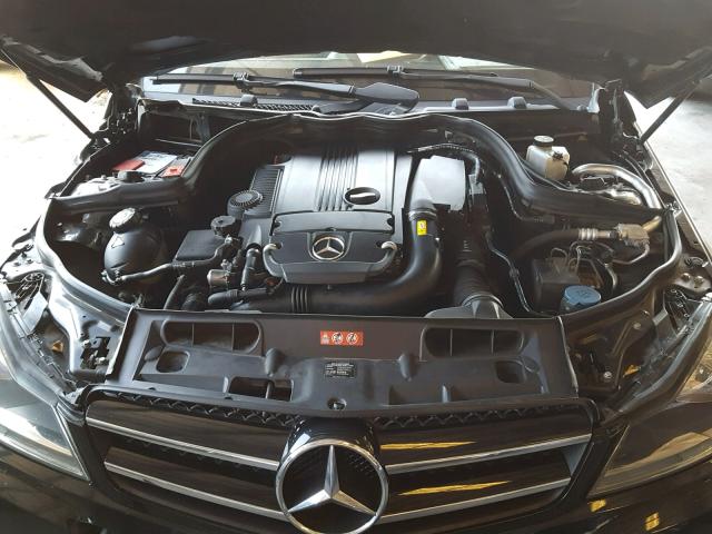 WDDGJ4HB0CF921926 - 2012 MERCEDES-BENZ C 250 BLACK photo 7