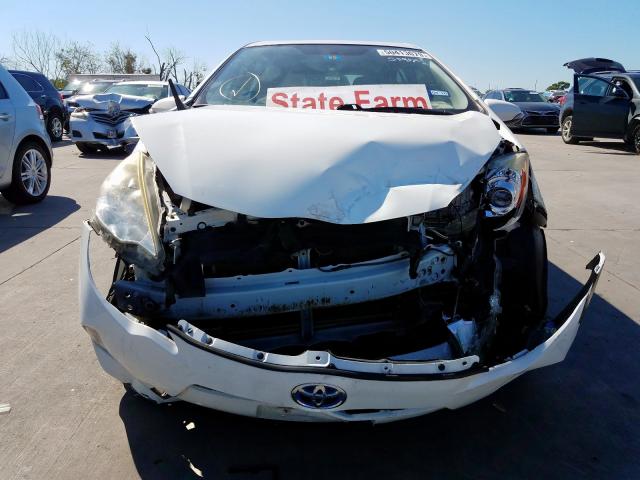 JTDKDTB32C1024210 - 2012 TOYOTA PRIUS C WHITE photo 9