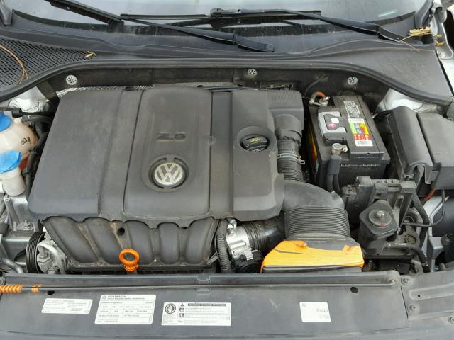 1VWBH7A3XCC050522 - 2012 VOLKSWAGEN PASSAT SE SILVER photo 7