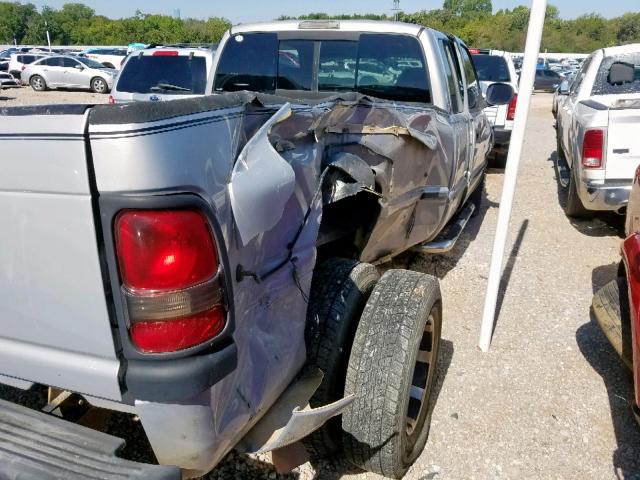 1B7MC336XXJ523072 - 1999 DODGE RAM 3500 SILVER photo 9