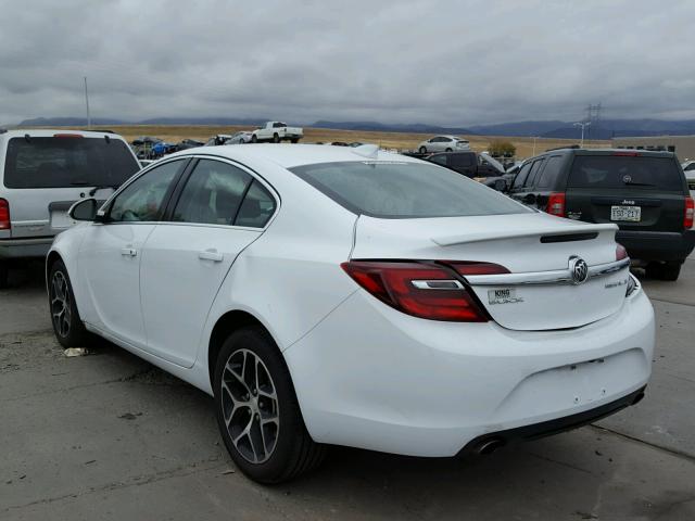 2G4GL5EXXH9140465 - 2017 BUICK REGAL SPOR WHITE photo 3