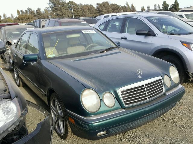 WDBJF65F2WA669102 - 1998 MERCEDES-BENZ E 320 GREEN photo 1