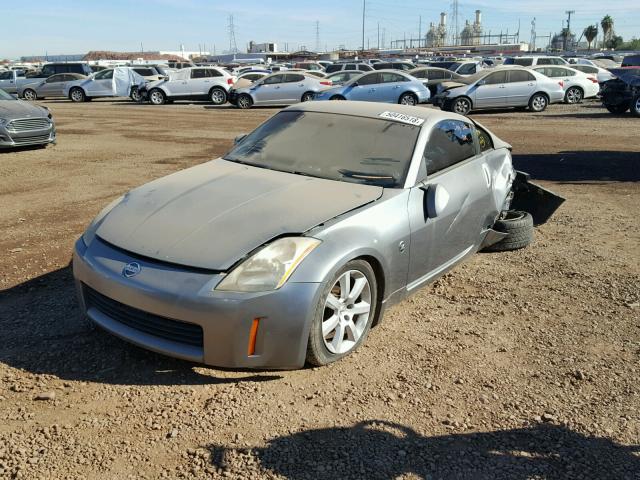 JN1AZ34E34M154981 - 2004 NISSAN 350Z COUPE GRAY photo 2