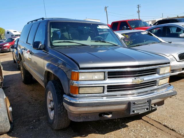 3GNFK16R9XG234800 - 1999 CHEVROLET SUBURBAN K GRAY photo 1