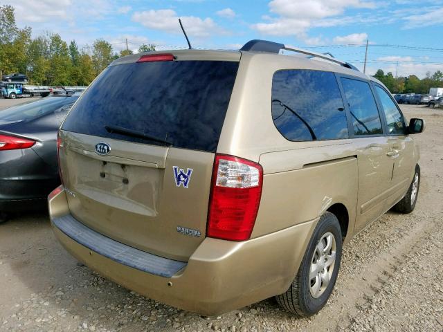 KNDMG4C35A6359627 - 2010 KIA SEDONA LX GOLD photo 4