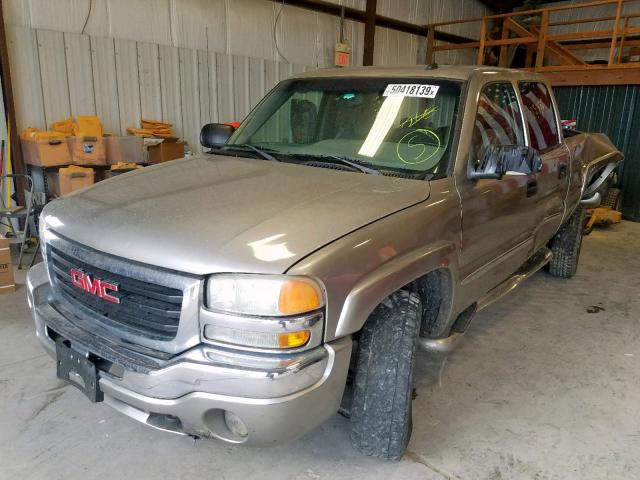 1GTGC13U33F177136 - 2003 GMC SIERRA C15 TAN photo 2