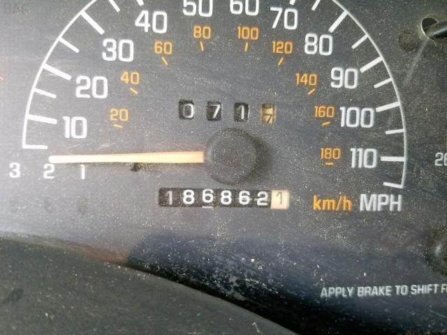 1G2WK52J83F131254 - 2003 PONTIAC GRAND PRIX RED photo 8