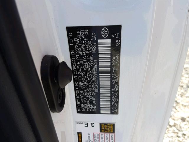 JTKJF5C70B3008621 - 2011 TOYOTA SCION TC 白色 照片 10