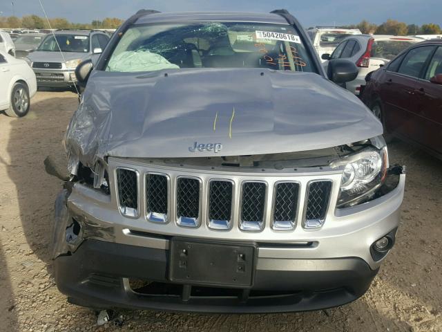 1C4NJCBA7GD621314 - 2016 JEEP COMPASS SP ვერცხლისფერი ფოტო 7