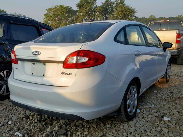 3FADP4BJXCM125492 - 2012 FORD FIESTA SE WHITE photo 4