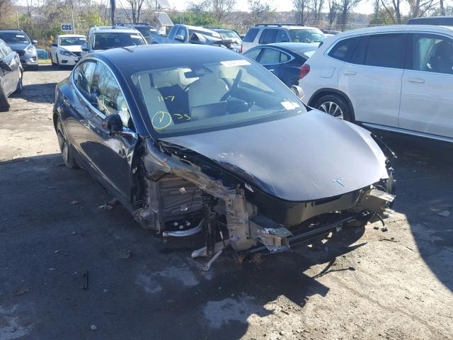 5YJ3E1EB6JF074976 - 2018 TESLA MODEL 3 GRAY photo 1