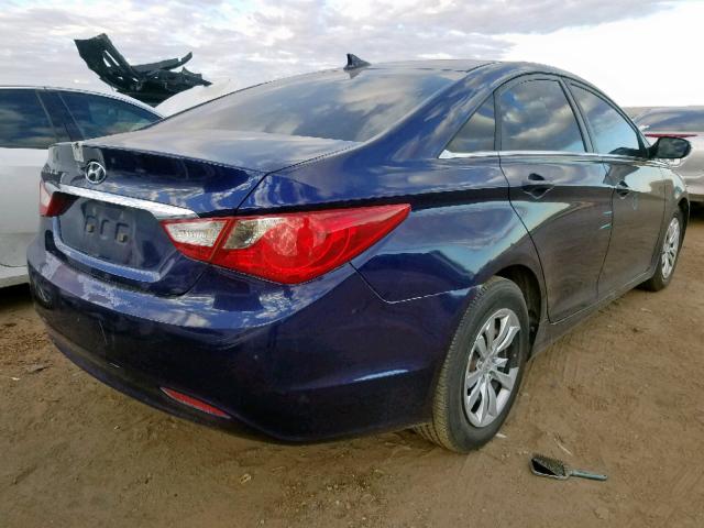 5NPEB4AC2DH583342 - 2013 HYUNDAI SONATA GLS BLUE photo 4