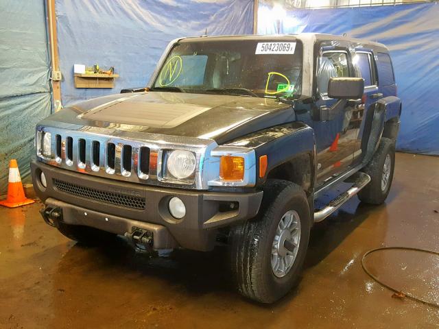 5GTDN136468147384 - 2006 HUMMER H3 BLACK photo 2