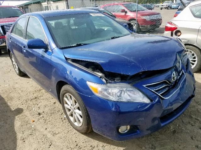 4T1BF3EK2BU767133 - 2011 TOYOTA CAMRY BASE BLUE photo 1