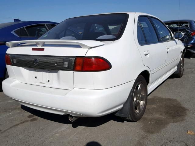 3N1BB41D0XL004450 - 1999 NISSAN SENTRA SE WHITE photo 4