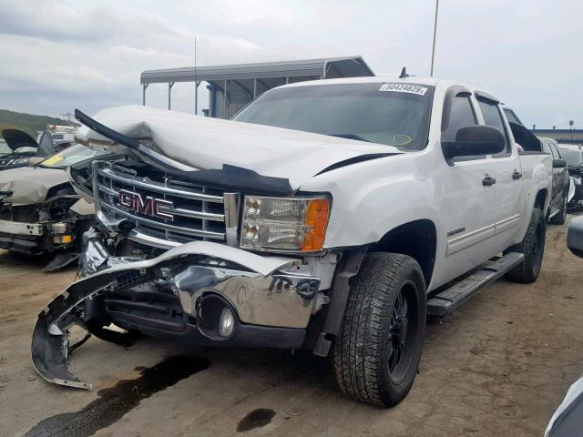 3GTP1VE06BG187308 - 2011 GMC SIERRA C15 WHITE photo 2