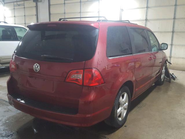 2V4RW3DG5BR669779 - 2011 VOLKSWAGEN ROUTAN SE BURGUNDY photo 4