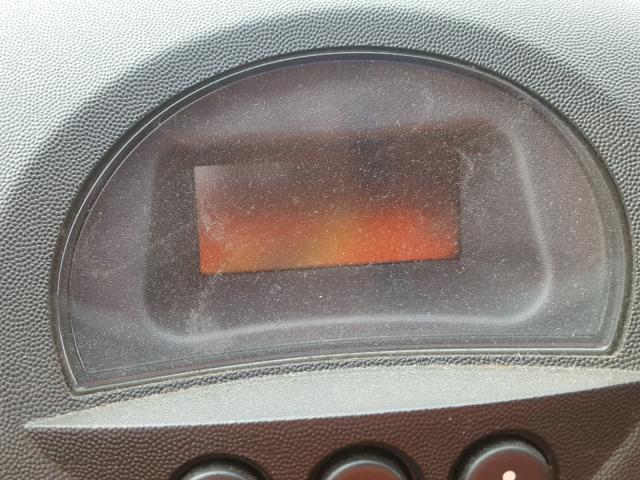 2G2WP522341244337 - 2004 PONTIAC GRAND PRIX SILVER photo 8