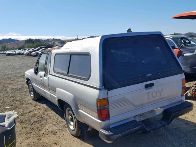 JT4RN56S3H7014962 - 1987 TOYOTA PICKUP XTR SILVER photo 3