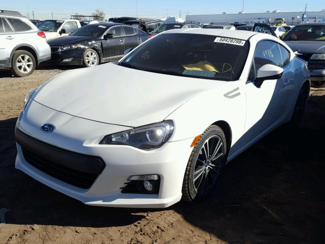 JF1ZCAC18F9607119 - 2015 SUBARU BRZ 2.0 LI WHITE photo 2