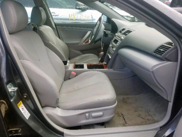 4T1BB3EK3AU115440 - 2010 TOYOTA CAMRY HYBR GRAY photo 5