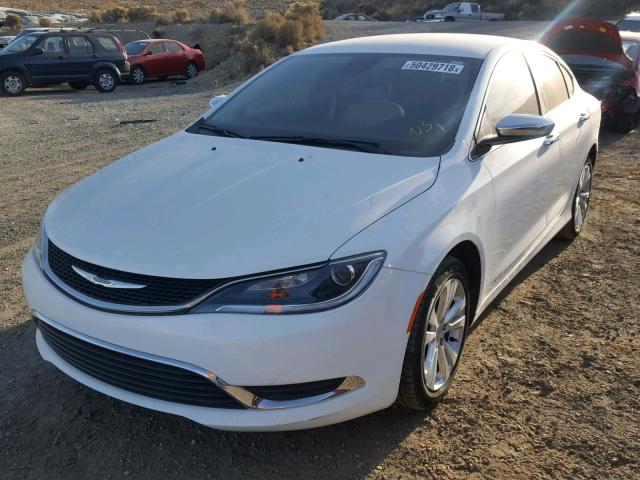 1C3CCCAB8GN157640 - 2016 CHRYSLER 200 LIMITE WHITE photo 2