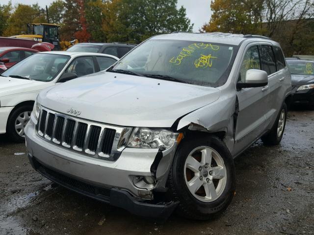 1J4RR4GG4BC520446 - 2011 JEEP GRAND CHER GRAY photo 2