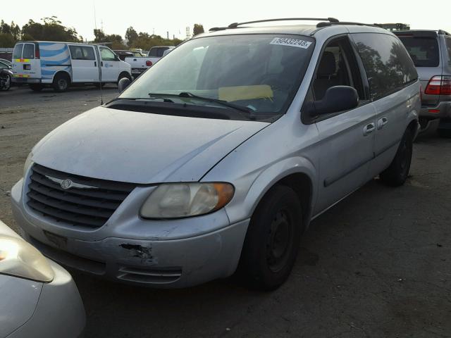 1A4GJ45R37B153233 - 2007 CHRYSLER TOWN & COU SILVER photo 2