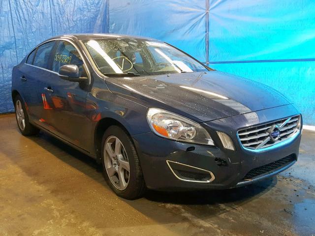 YV1612FS0D2186641 - 2013 VOLVO S60 T5 BLUE photo 1