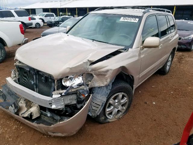 JTEDP21A650084618 - 2005 TOYOTA HIGHLANDER GOLD photo 2