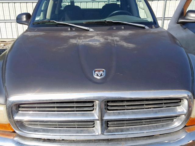 1B7HG48N02S590732 - 2002 DODGE DAKOTA QUA GRAY photo 7