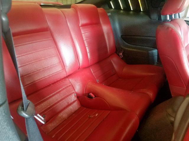 1ZVFT82H055109360 - 2005 FORD MUSTANG GT RED photo 6