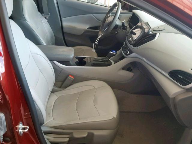 1G1RA6S51HU110763 - 2017 CHEVROLET VOLT LT RED photo 5