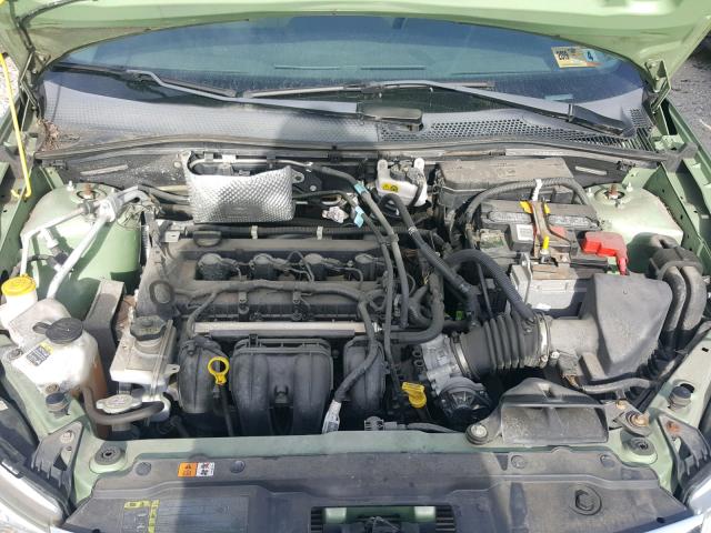 1FAHP34N38W201184 - 2008 FORD FOCUS S/SE GREEN photo 7