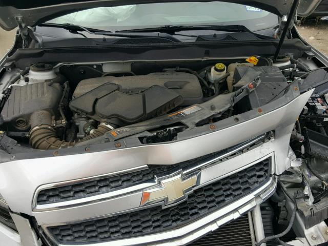 1G11D5RR4DF118328 - 2013 CHEVROLET MALIBU 1LT SILVER photo 7