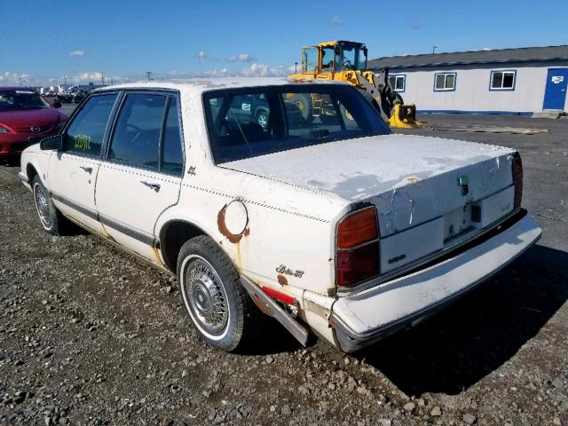 1G3HY513XHW327824 - 1987 OLDSMOBILE DELTA 88 R WHITE photo 3