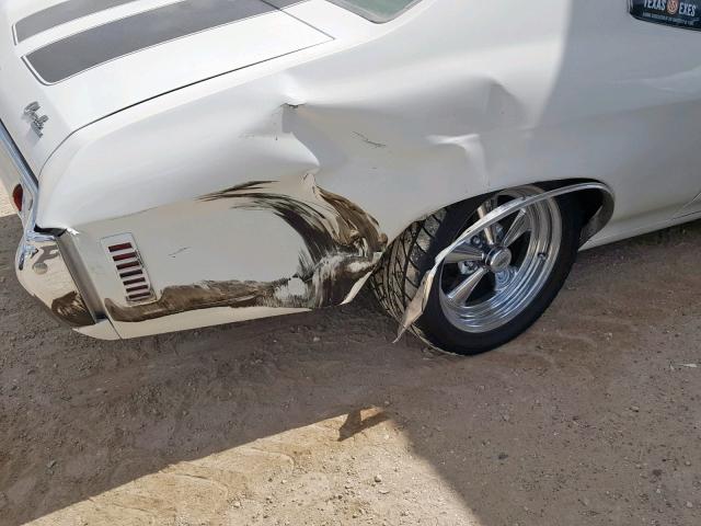 1D37H2L563792 - 1972 CHEVROLET CHEVELL SS WHITE photo 10