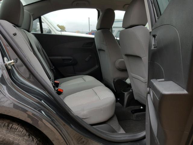 1G1JB5SH9J4134880 - 2018 CHEVROLET SONIC LS 灰色 照片 6