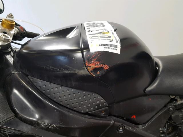 JKBZXJC126A044250 - 2006 KAWASAKI ZX636 C1 BLACK photo 12