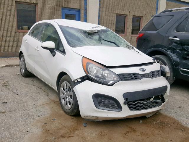 KNADM5A3XC6038989 - 2012 KIA RIO LX WHITE photo 1