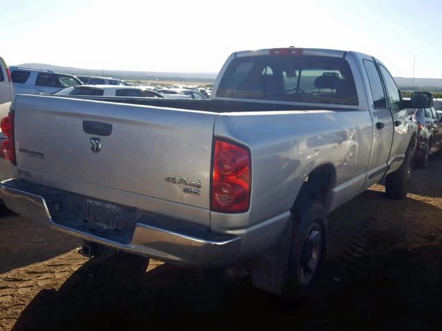 1D7KS28C07J525986 - 2007 DODGE RAM 2500 S Արծաթագույն լուսանկար 4