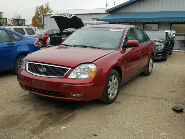 1FAFP24105G107932 - 2005 FORD FIVE HUNDR RED photo 2