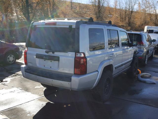 1J8HG48K17C598659 - 2007 JEEP COMMANDER SILVER photo 4