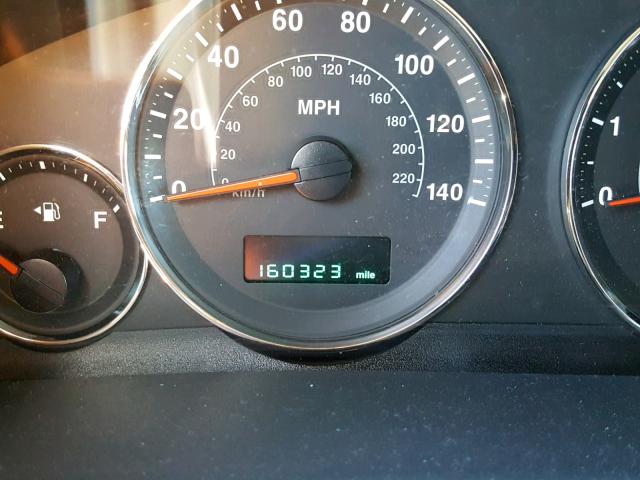 1J8HG48K17C598659 - 2007 JEEP COMMANDER SILVER photo 8