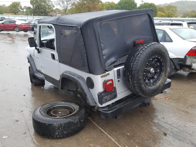 1J4FA39S72P760461 - 2002 JEEP WRANGLER / SILVER photo 3