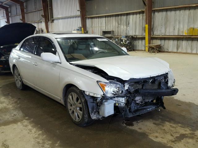 4T1BK3DBXAU361077 - 2010 TOYOTA AVALON XL WHITE photo 1