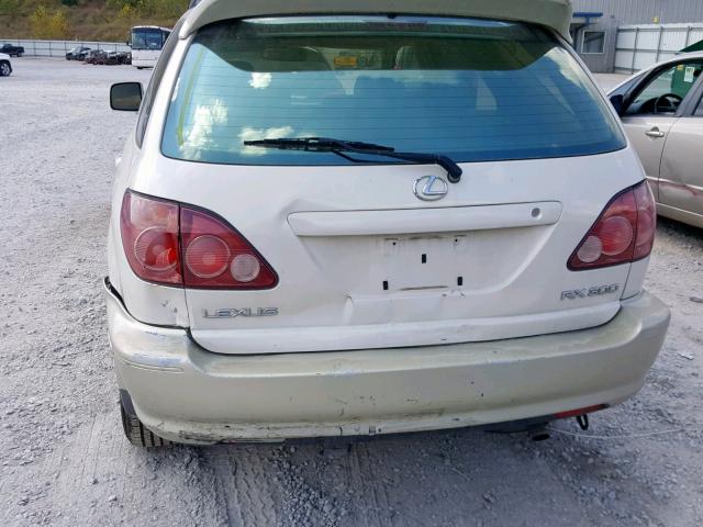 JT6HF10U9Y0138827 - 2000 LEXUS RX 300 WHITE photo 9