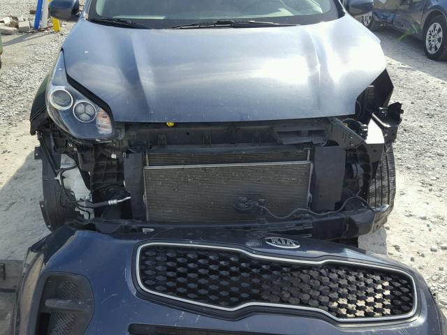 KNDPM3AC6H7227791 - 2017 KIA SPORTAGE L BLUE photo 9