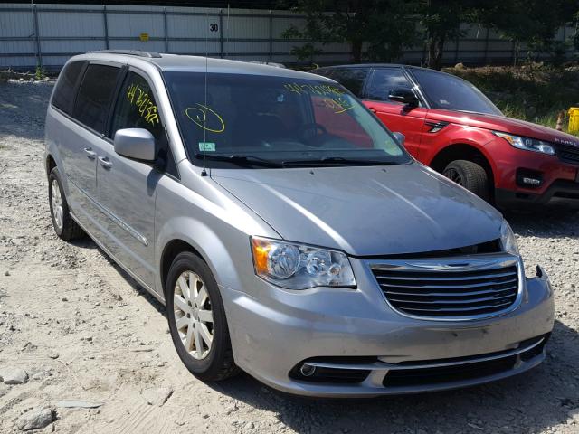 2C4RC1BGXER269120 - 2014 CHRYSLER TOWN & COU SILVER photo 1